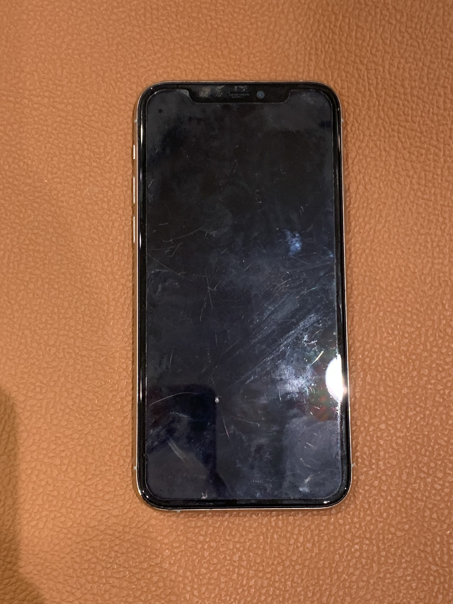 液晶不良を起こしてしまったiPhone 11Pro（アイフォン）画面交換修理を承りました！